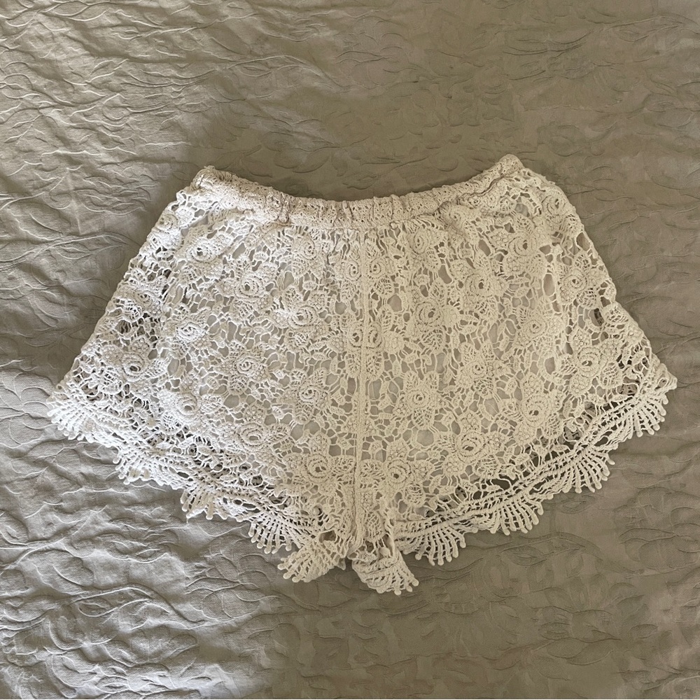 Crochet Lace Shorts Small